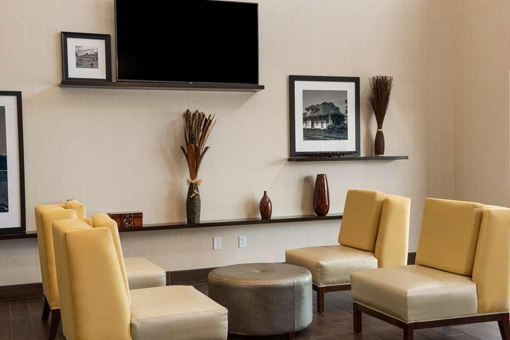 Hampton Inn & Suites - Lavonia, Ga Interior photo